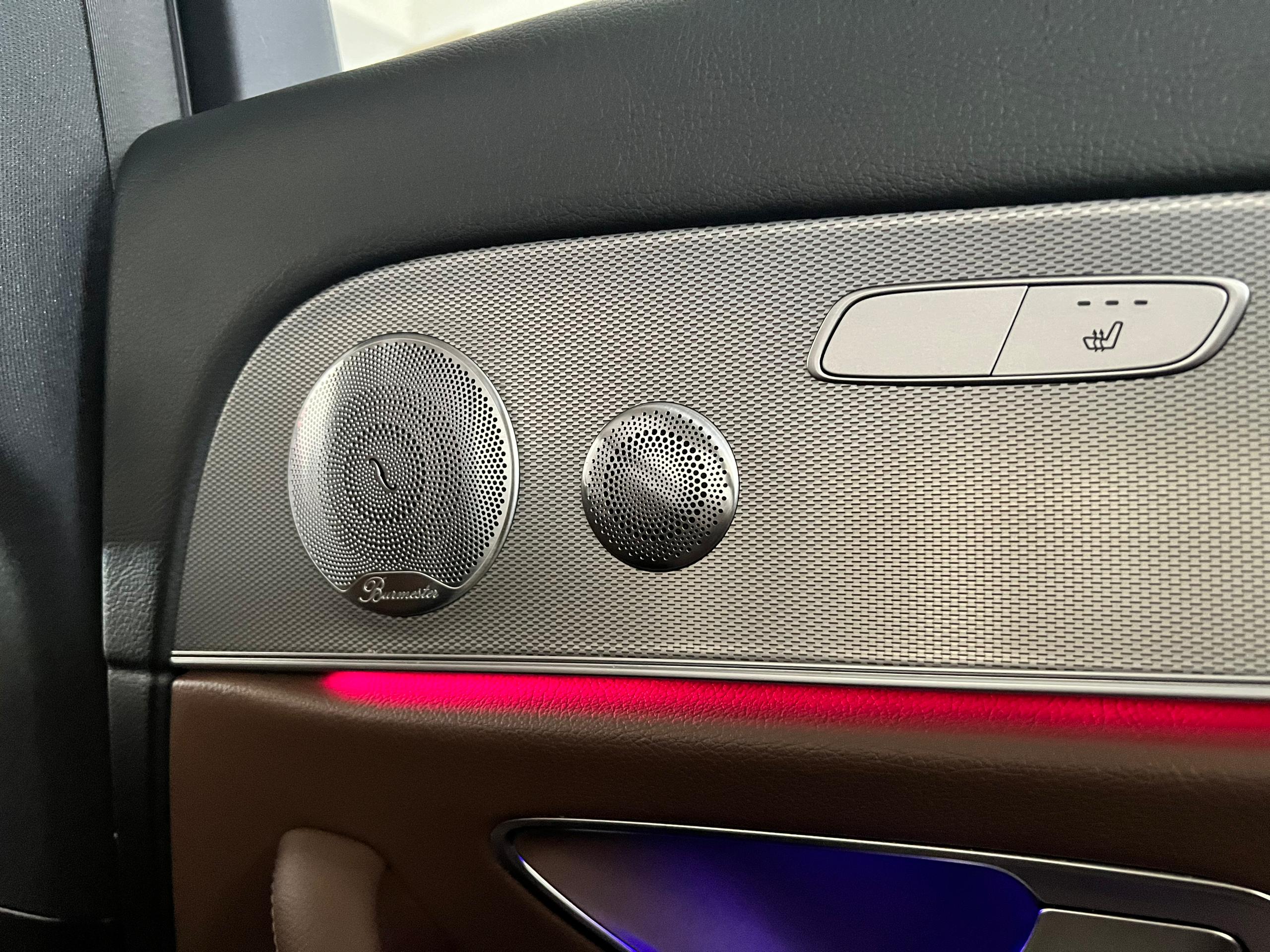 Mercedes Benz E200-13