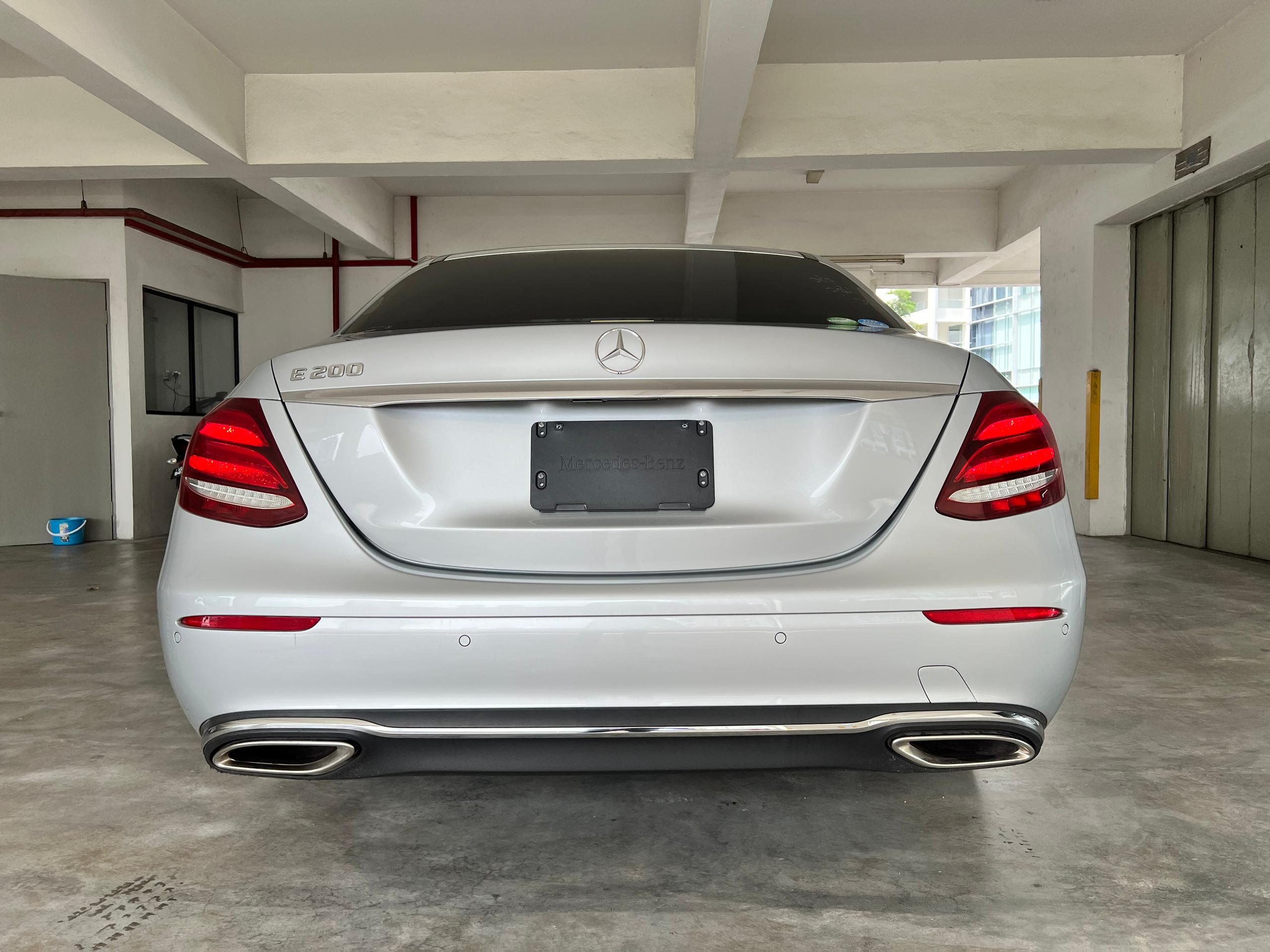 Mercedes Benz E200-17
