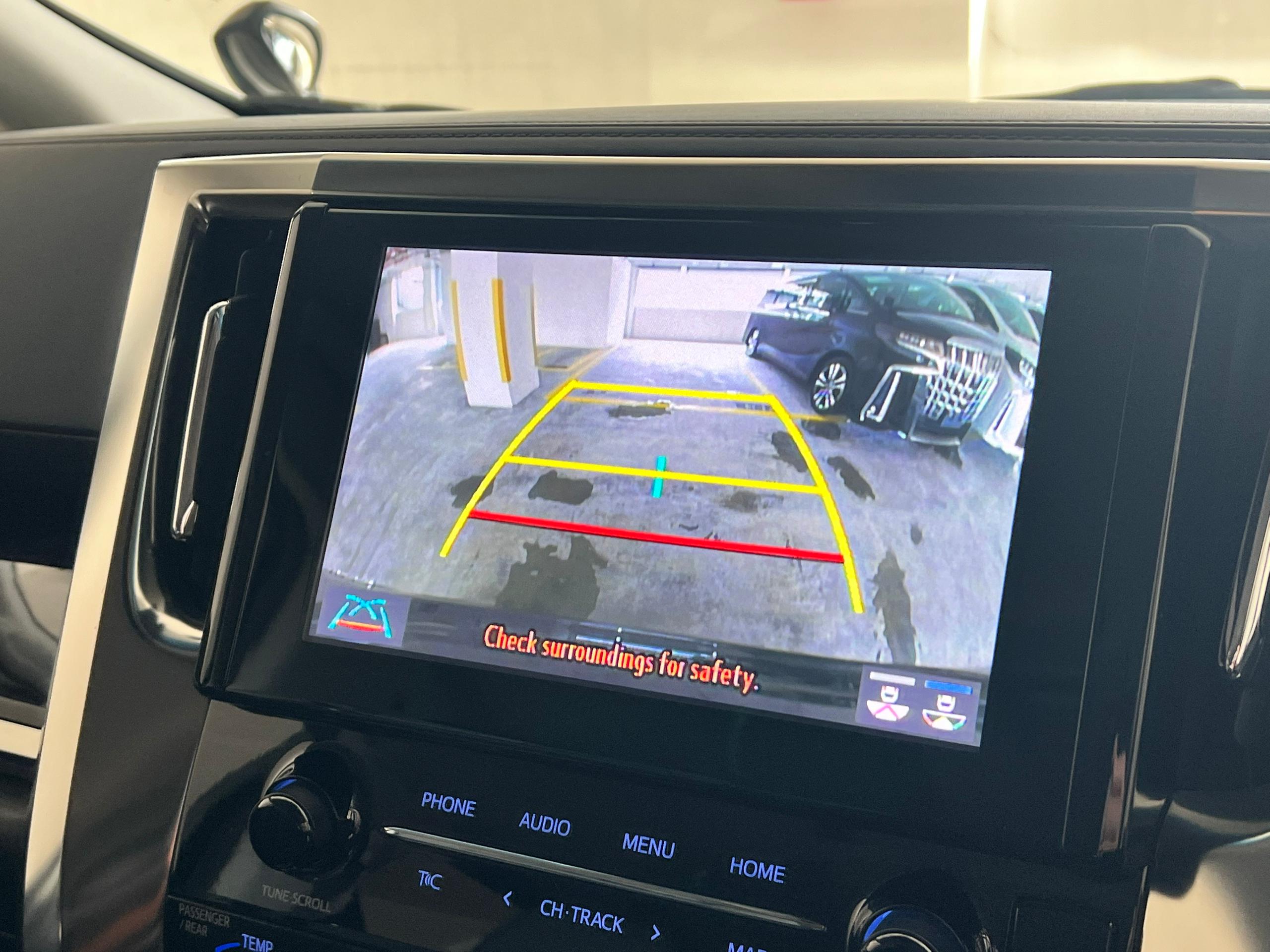 Toyota Alphard 2.5 SC black22