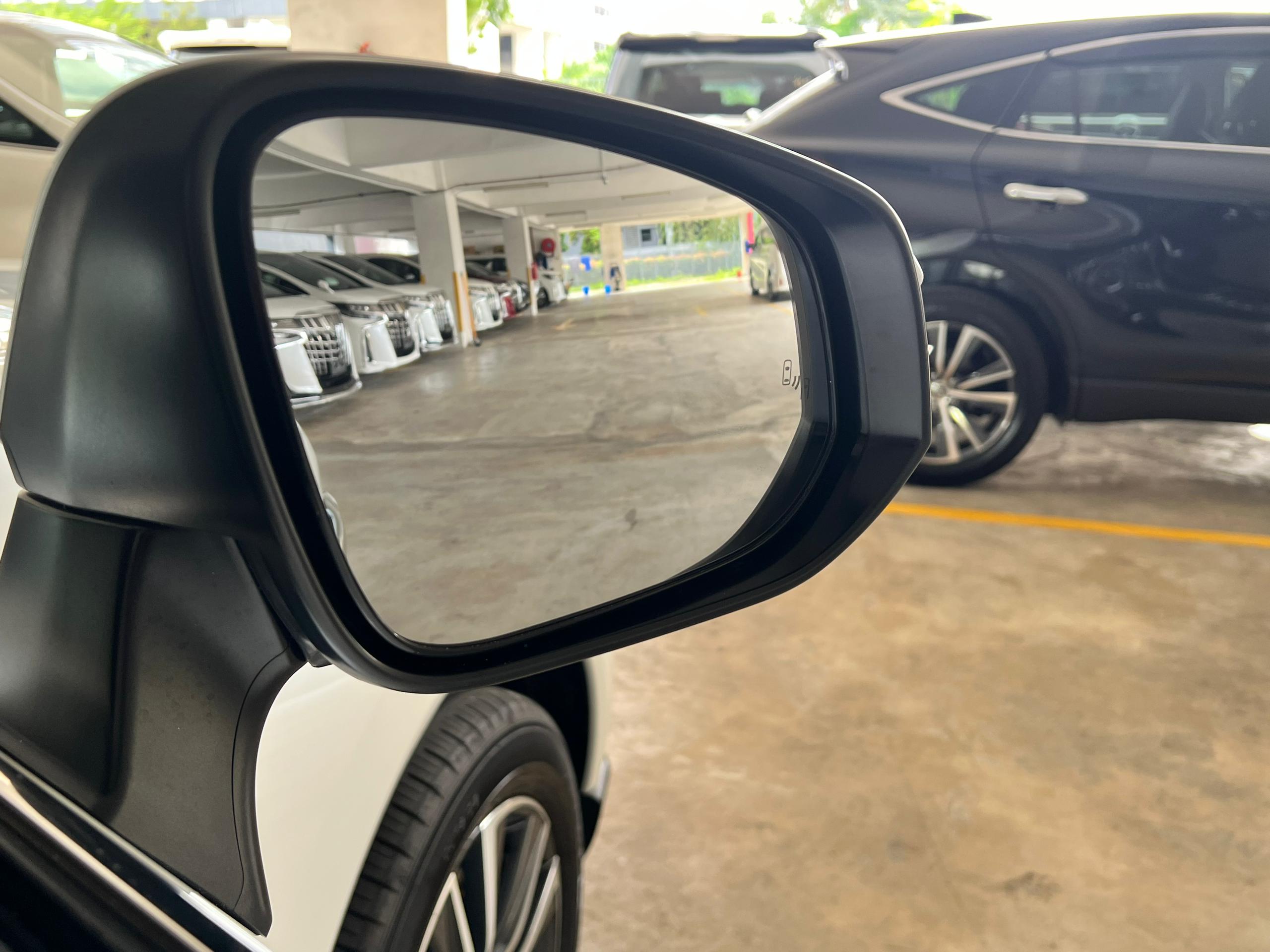 Toyota Harrier G-13