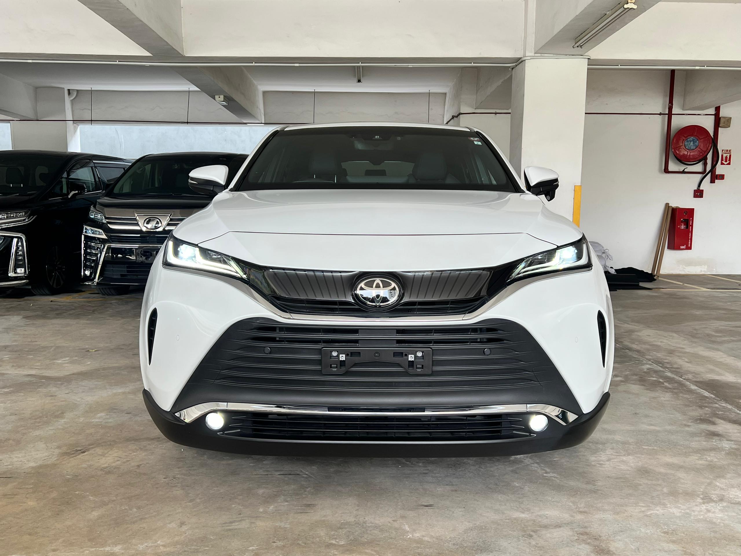 Toyota Harrier G-18